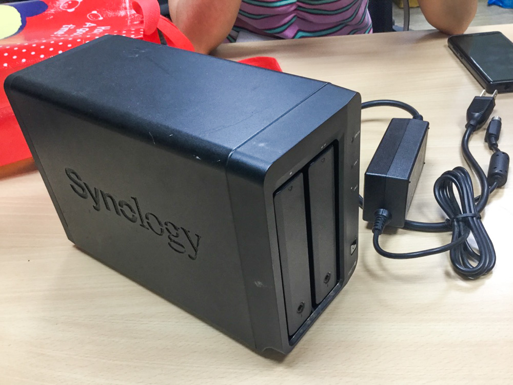 Synology DS215+