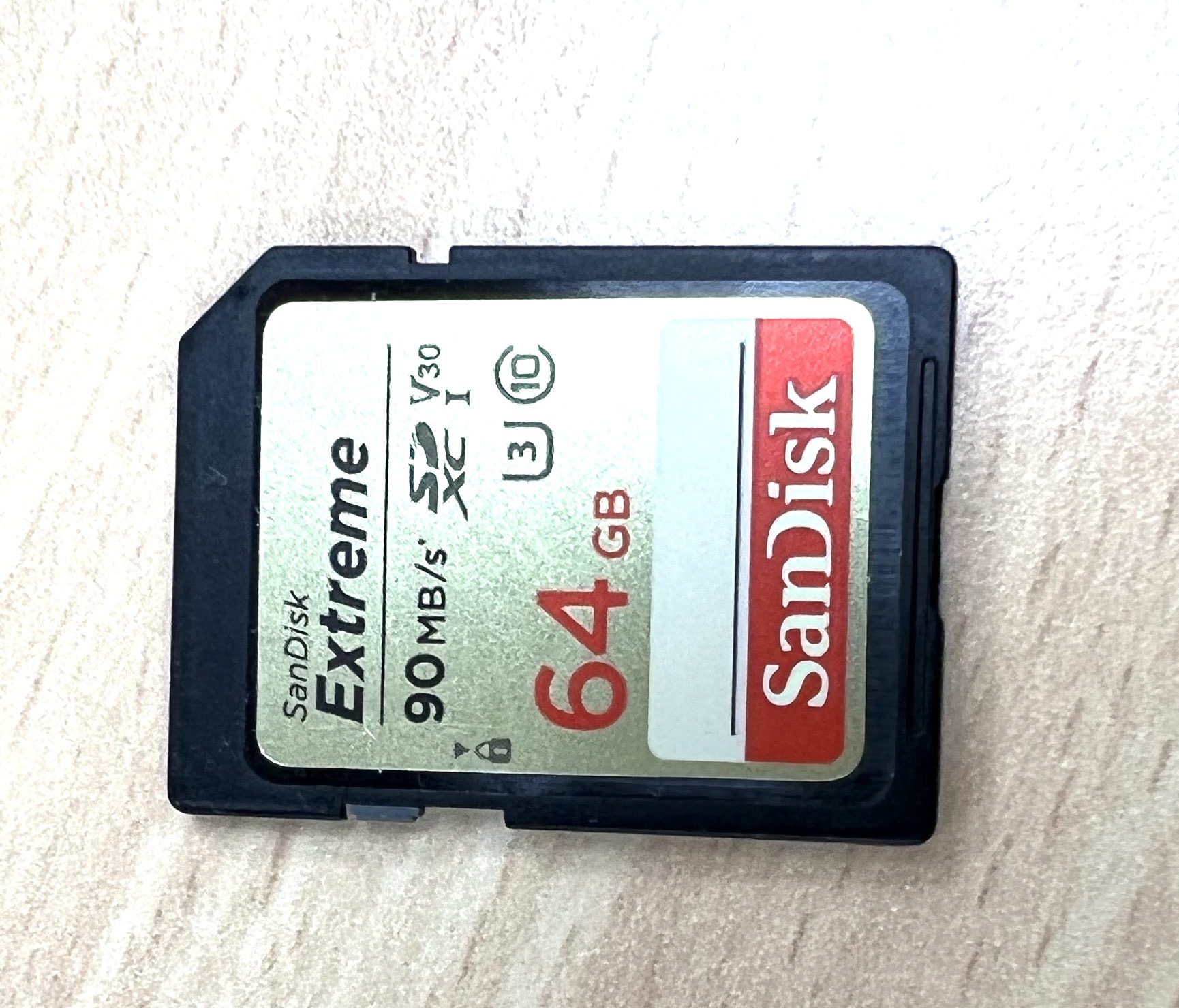 SanDisk EXTREME 64GB