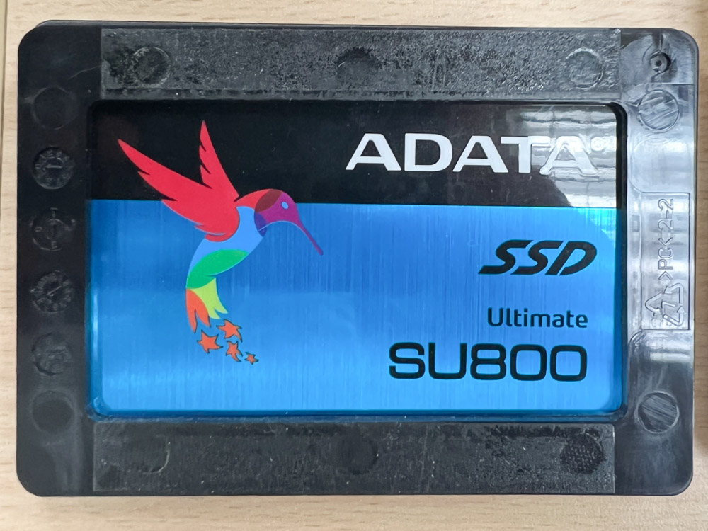 ADATA ASU800SS 256G SATA SSD