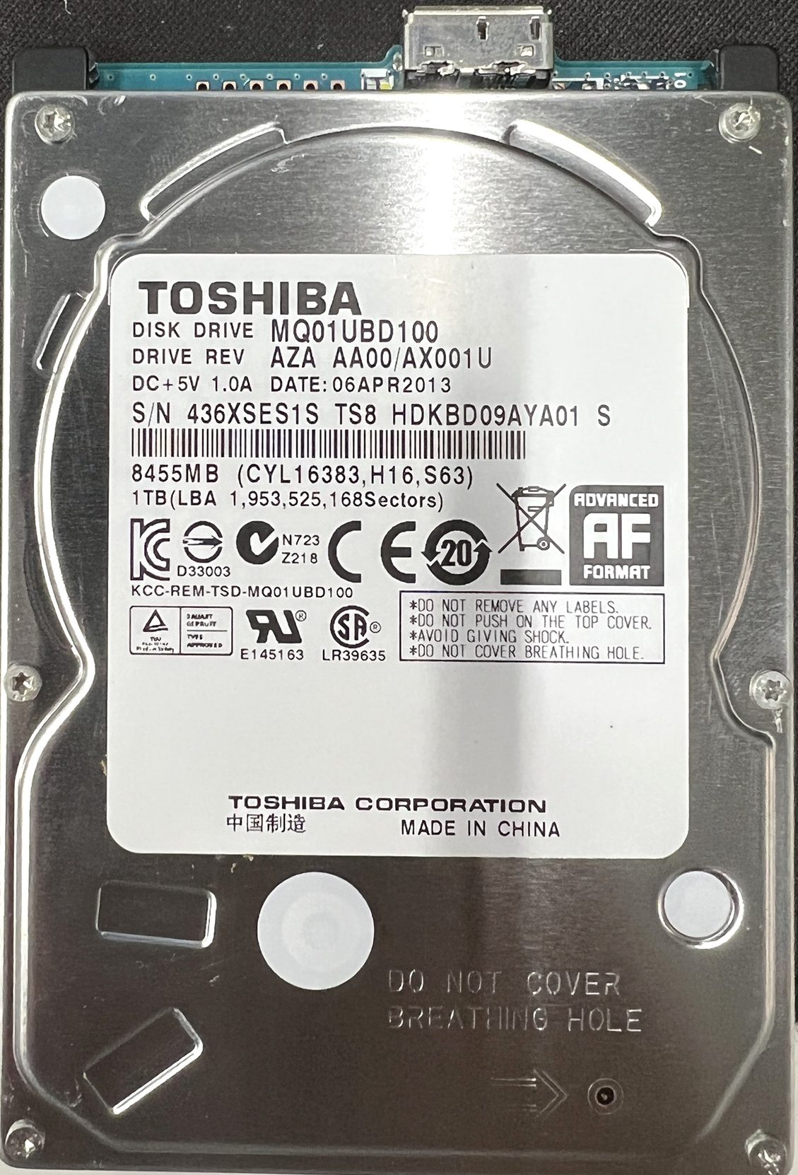 TOSHIBA MQ01UBD100 1TB