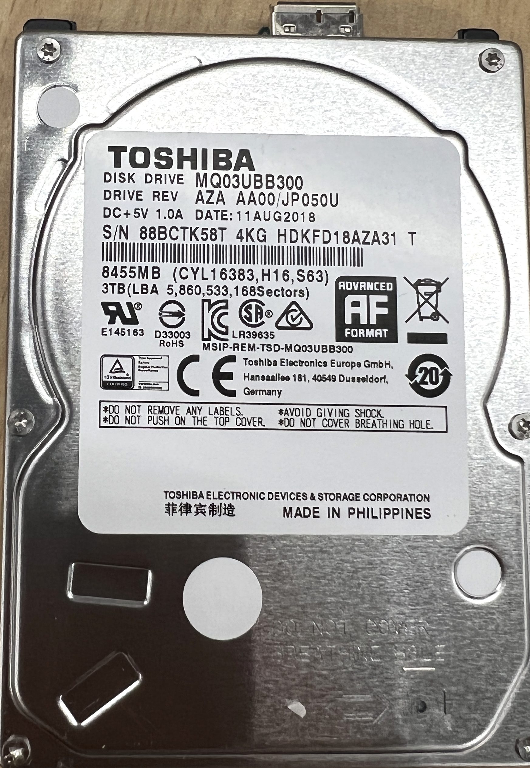 TOSHIBA MQ03UBB300 3TB